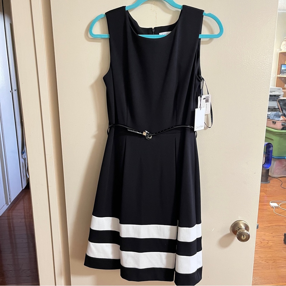 NWT Calvin Klein CD5P1NBE dress